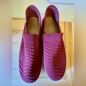 3 PAIR Slip-ons 1 Vans/2 Sonoma